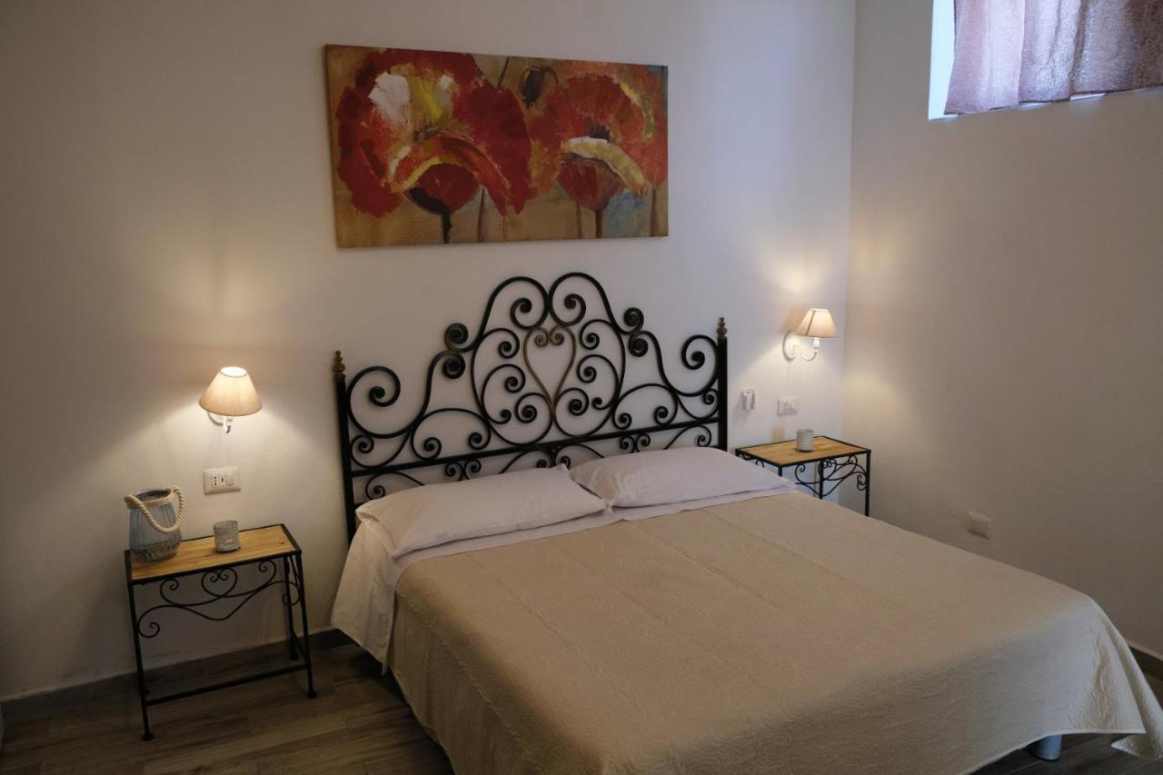 Dieci Maggio 3* Ponza